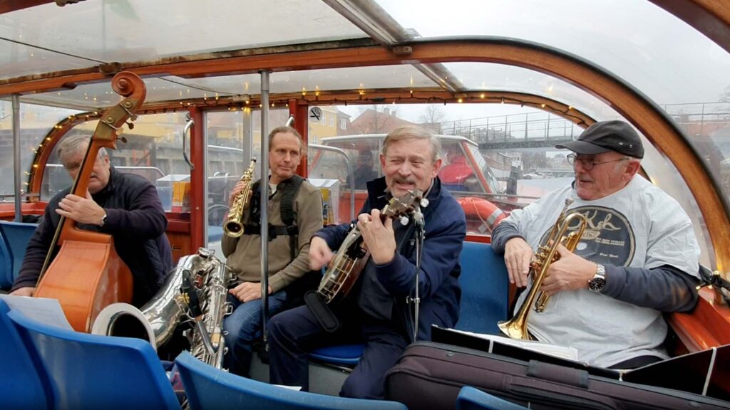 The Scandinavian Rythm Boys